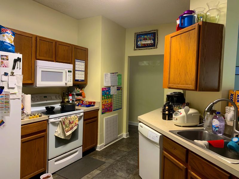 3318 Side Out Ct, Jacksonville, FL 32277