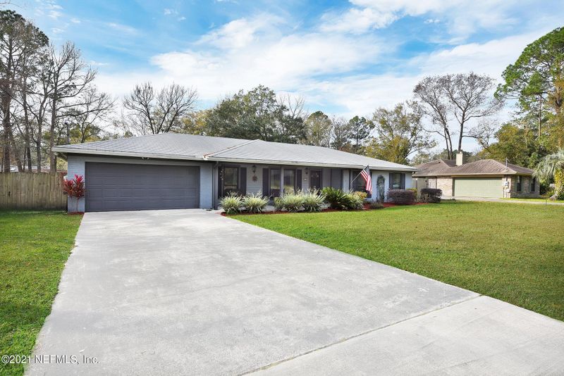 332 W Shores Rd, Fleming Island, FL 32003
