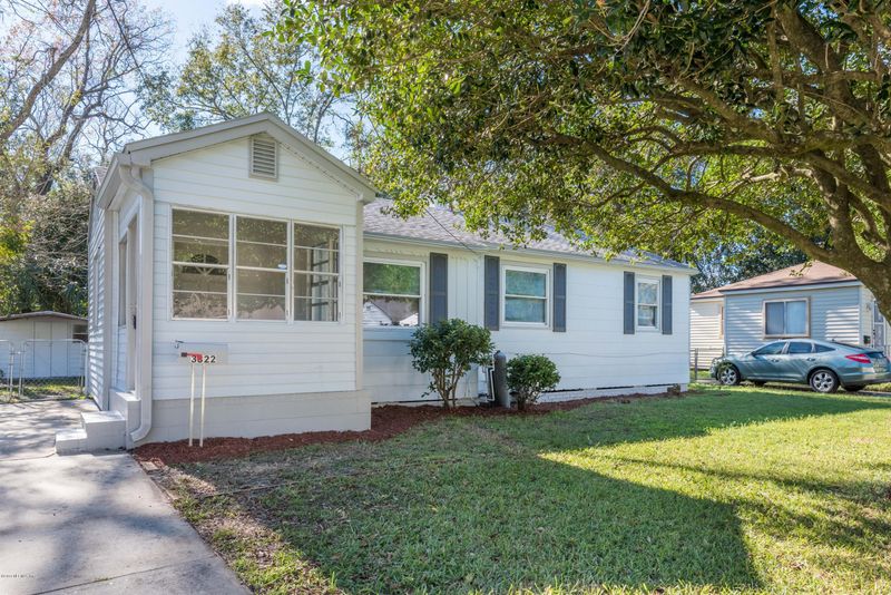 3322 Seville St W, Jacksonville, FL 32207