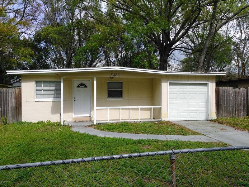 3323 Dignan St, Jacksonville, FL 32254