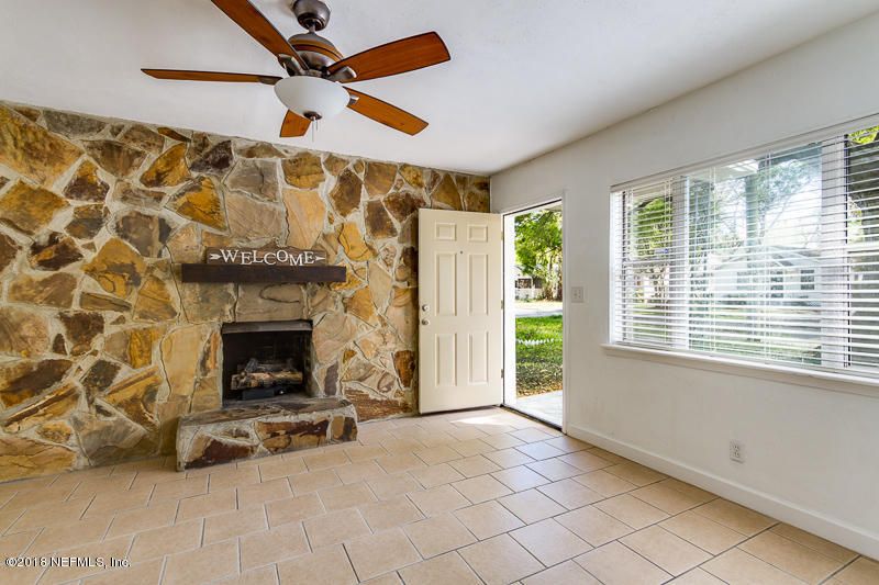 3329 College St, Jacksonville, FL 32205