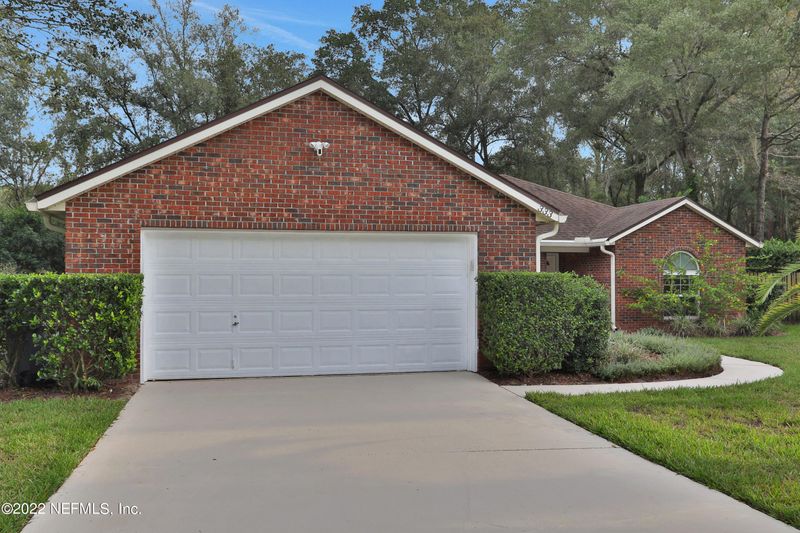 333 Lolly Ln, St Johns, FL 32259