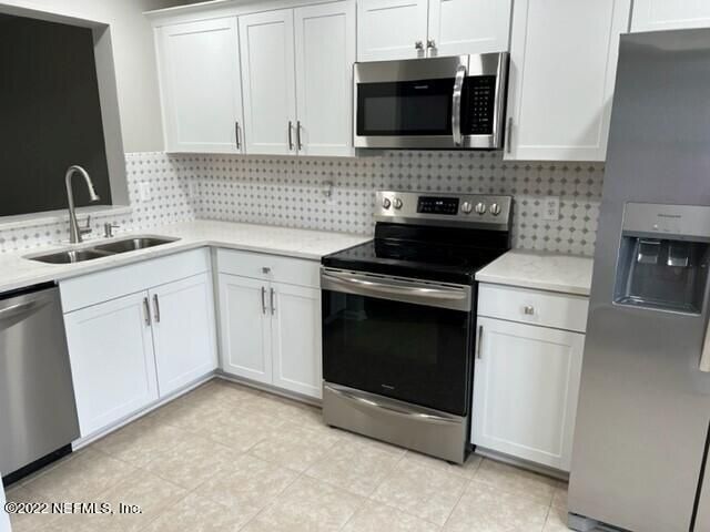 3331 Mandarin Glen Dr, Jacksonville, FL 32223