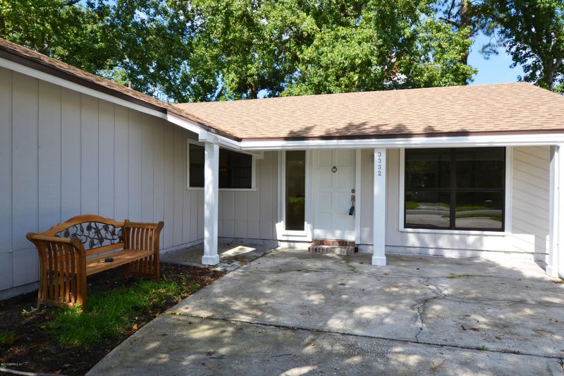 3332 Eman Dr, Jacksonville, FL 32216