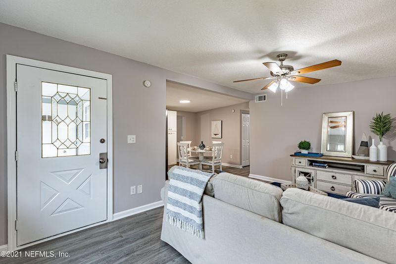 3333 Phyllis St, Jacksonville, FL 32205
