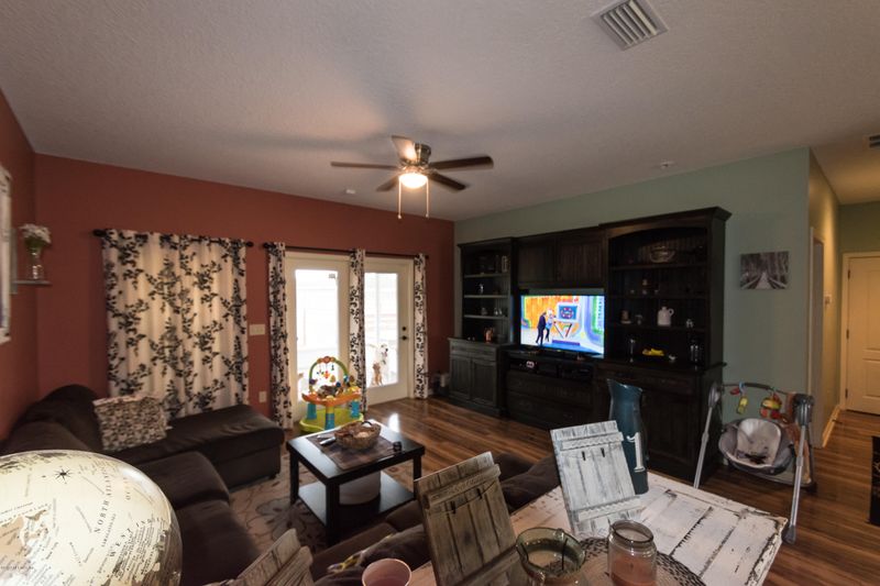 33350 Cripple Horse Trl, Callahan, FL 32011