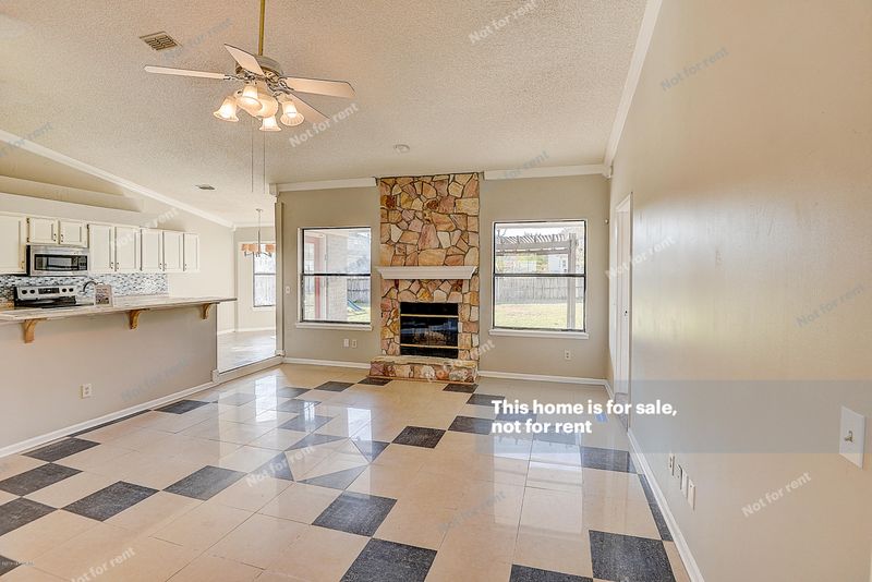 3339 Deerfield Pointe Dr, Orange Park, FL 32073