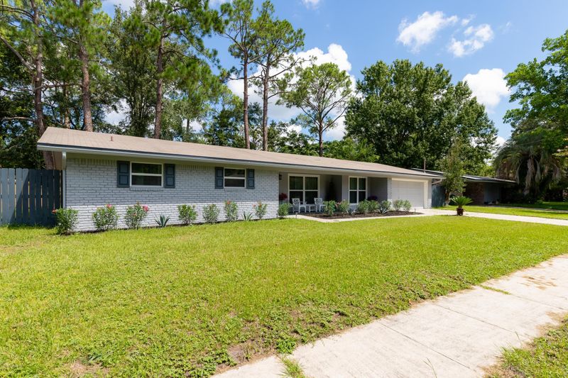 3345 Picadilly Ln, Jacksonville, FL 32257
