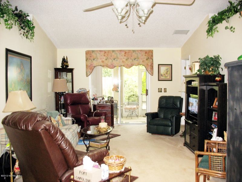 3347 Double Ln, Jacksonville, FL 32277