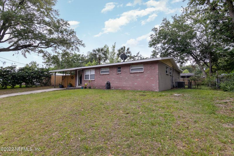 335 Toccoa Rd, Orange Park, FL 32073