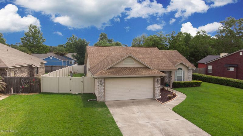 3350 Deerfield Pointe Dr, Orange Park, FL 32073