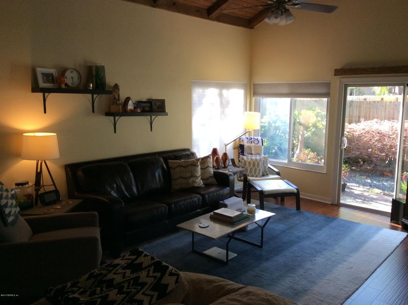 3353 Laurel Rd S, Jacksonville, FL 32223