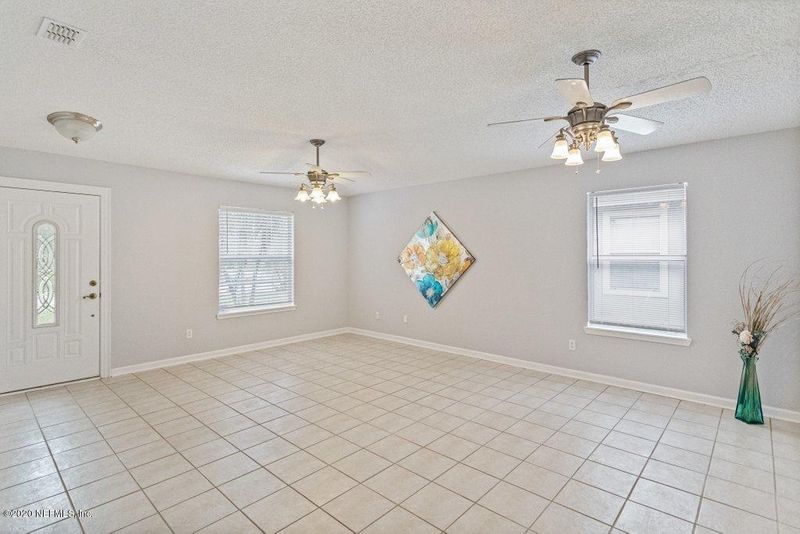 3356 Volley Dr, Jacksonville, FL 32277