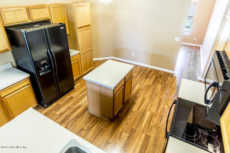 3357 Shelley Dr, Green Cove Springs, FL 32043