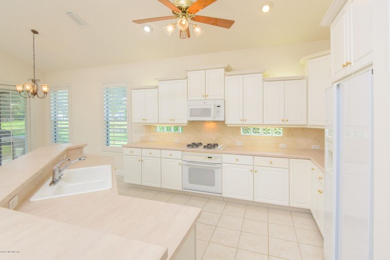 336 Island Green Dr, St Augustine, FL 32092