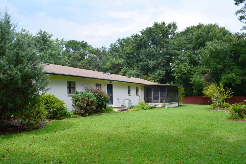 3363 Pine Oaks Ln, Middleburg, FL 32068