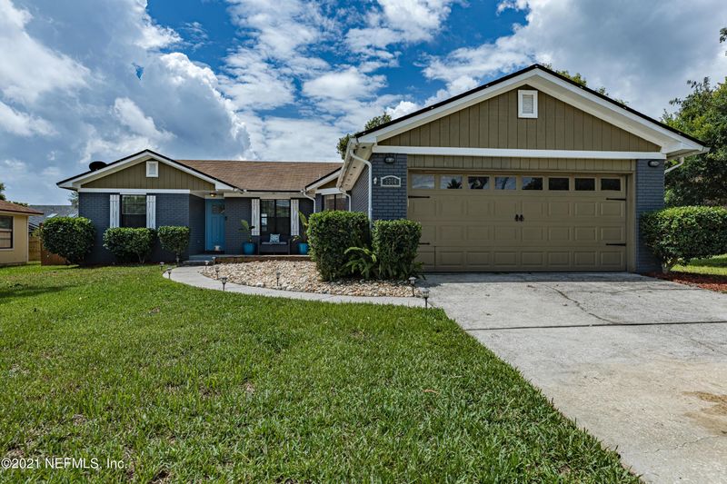 3364 Hampstead Dr, Jacksonville, FL 32225