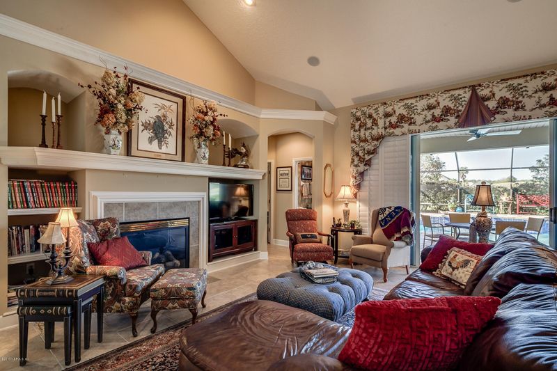 3391 Olympic Dr, Green Cove Springs, FL 32043
