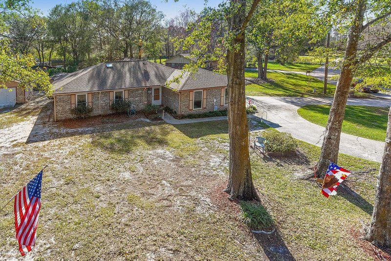 340 Raggedy Point Ct, Fleming Island, FL 32003