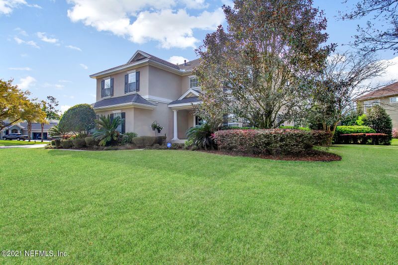 340 St Johns Golf Dr, St Augustine, FL 32092