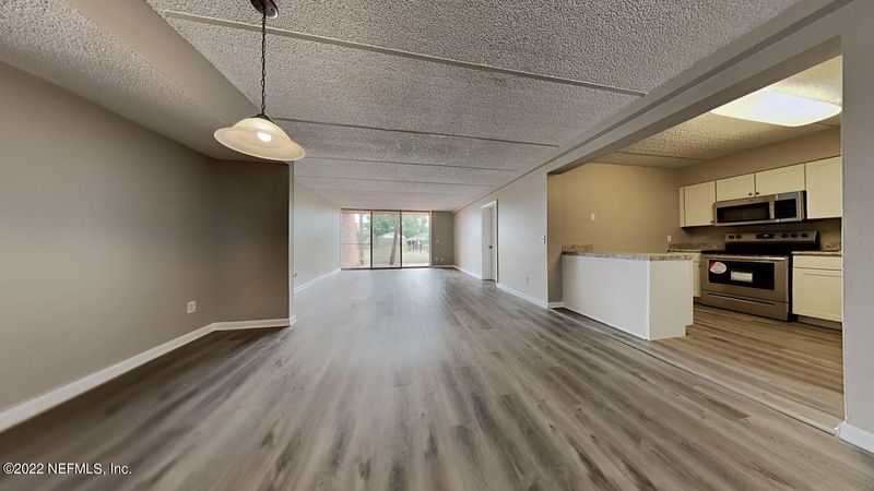 3401 Townsend Blvd #212, Jacksonville, FL 32277