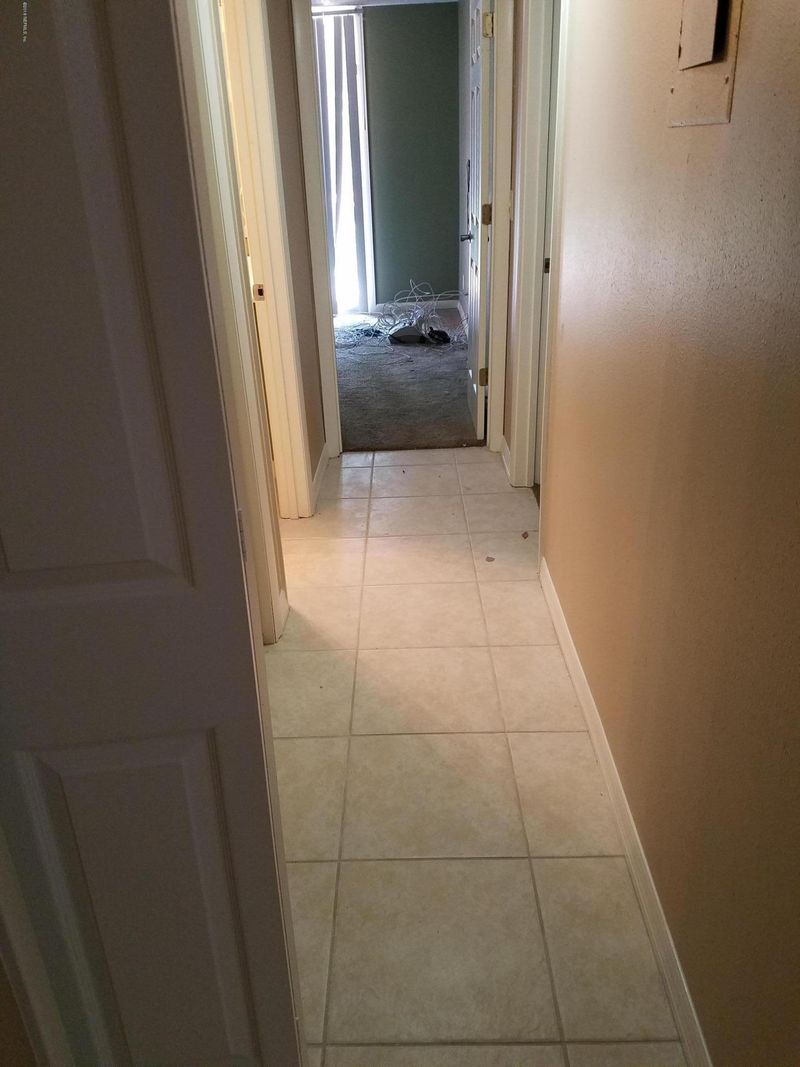 3401 Townsend Blvd #411, Jacksonville, FL 32277