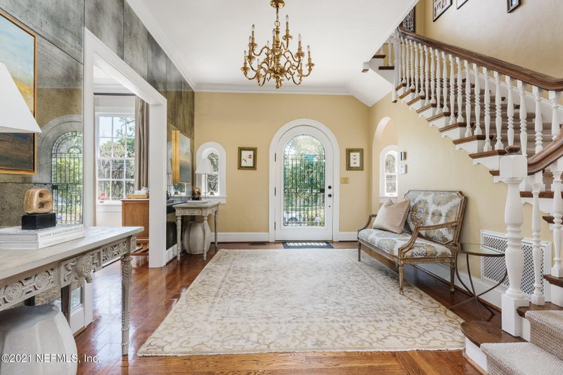 3407 Pine St, Jacksonville, FL 32205