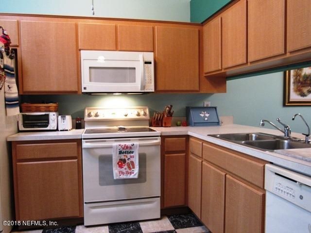 3423 Excalibur Way E, Jacksonville, FL 32223