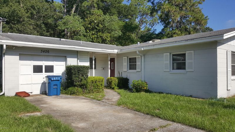 3426 Lenczyk Dr, Jacksonville, FL 32277