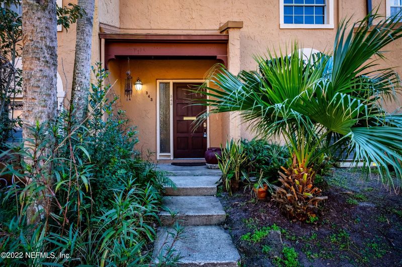 343 Greencastle Dr, Jacksonville, FL 32225