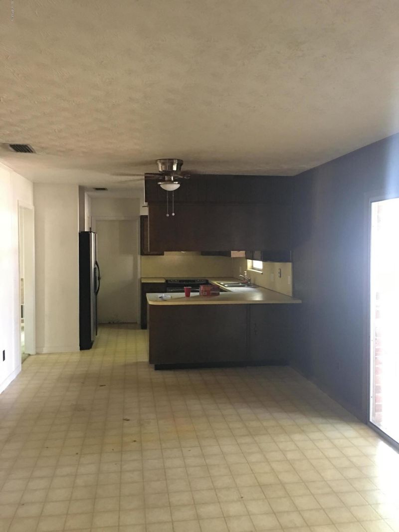 3430 Red Oak Cir E, Orange Park, FL 32073
