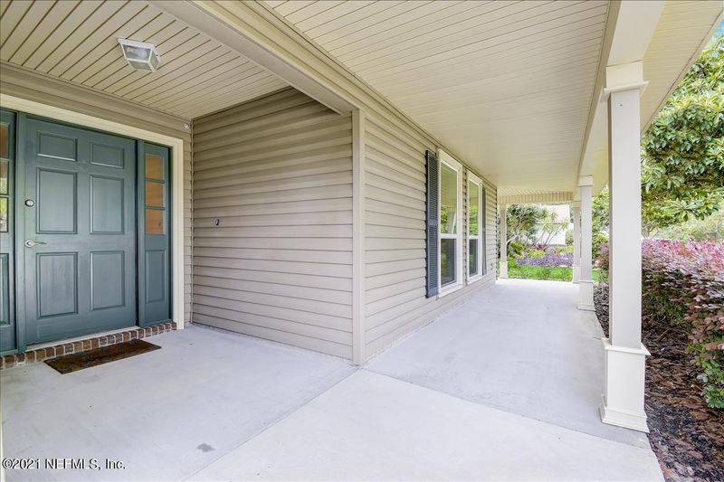 344 Lazy Meadow Dr E, Jacksonville, FL 32225