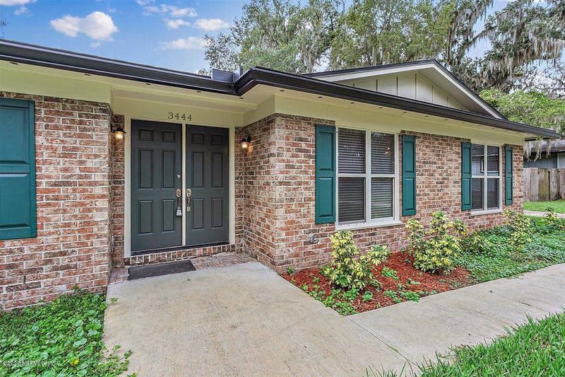 3444 Lullwater Ln, Orange Park, FL 32073