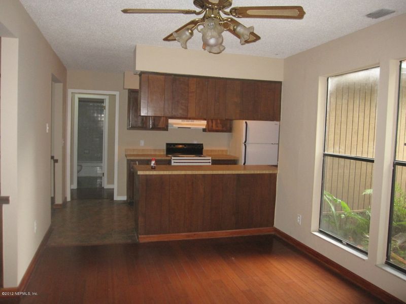 3445 Docksider Dr N, Jacksonville, FL 32257