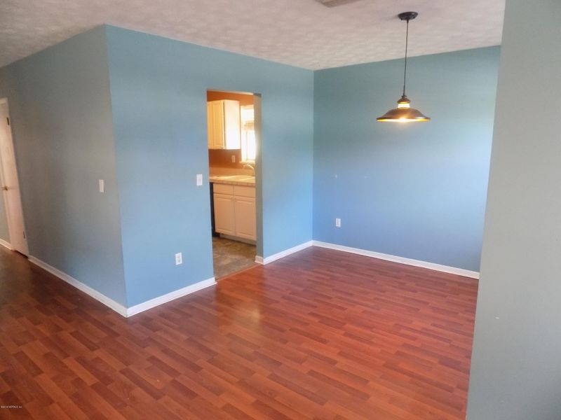 345 Seminole Rd, Atlantic Beach, FL 32233