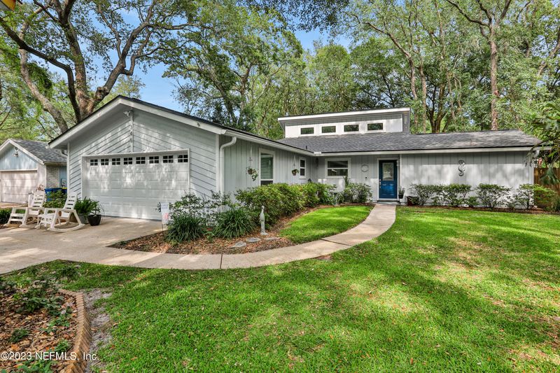 345 Tarrasa Dr, Jacksonville, FL 32225
