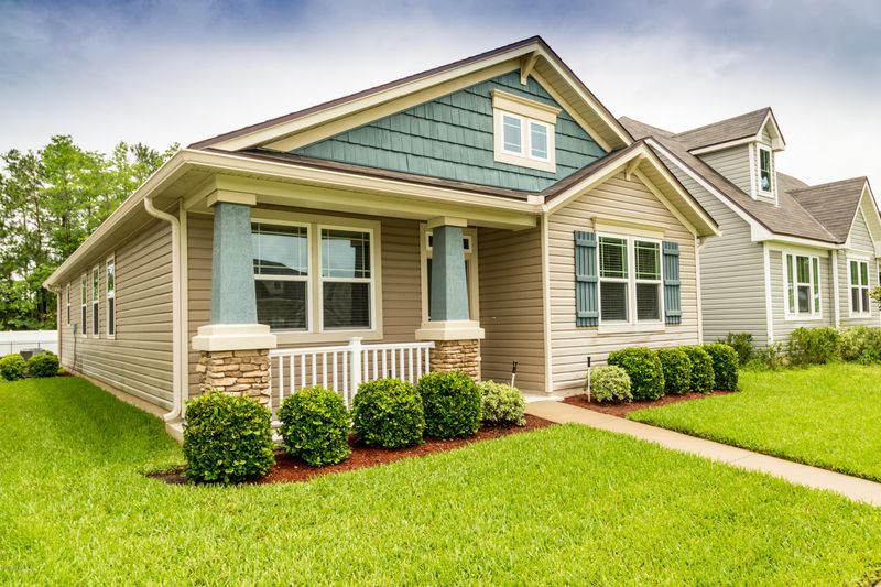 346 Vineyard Ln, Orange Park, FL 32073