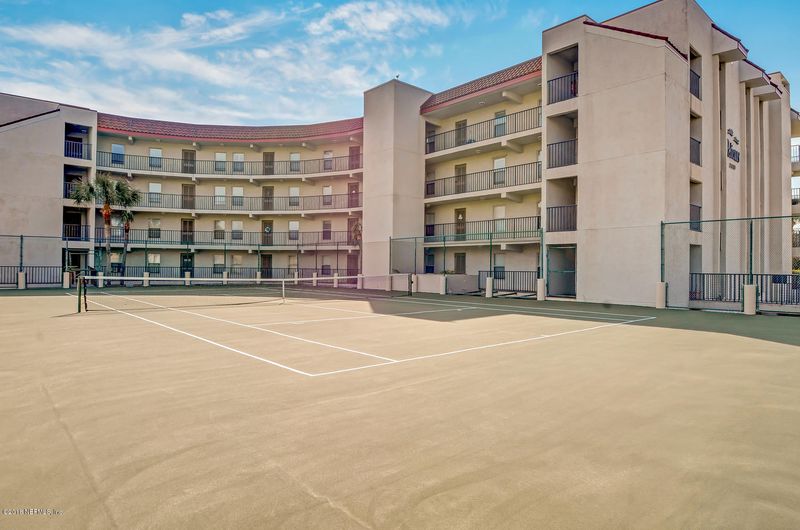 3460 Fletcher Ave #402, Fernandina Beach, FL 32034