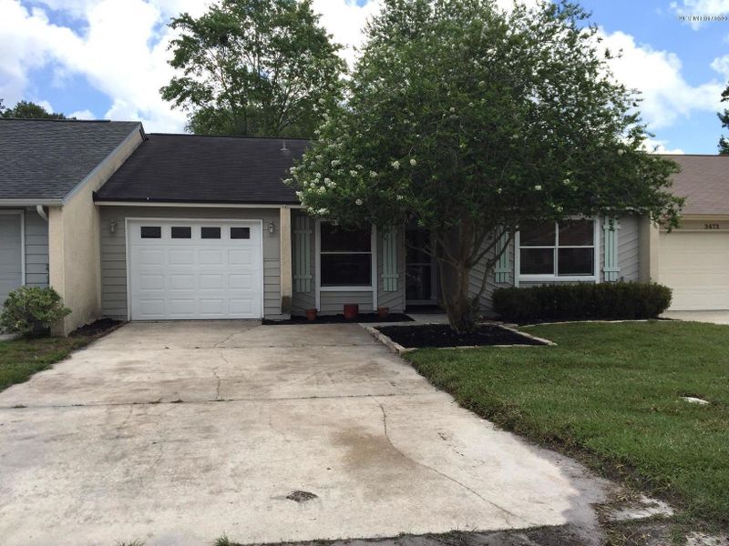 3467 Donzi Way E, Jacksonville, FL 32223