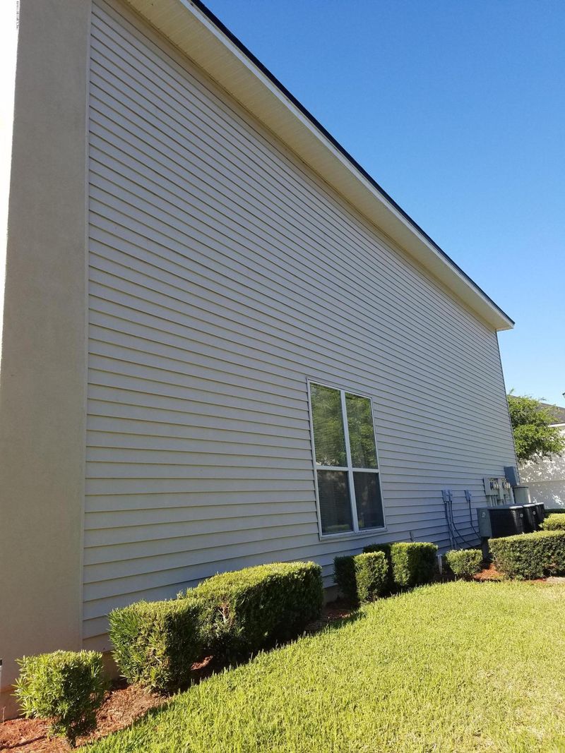347 Pecan Grove Dr, Orange Park, FL 32073
