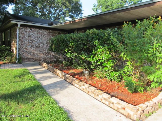 3471 Red Oak Cir E, Orange Park, FL 32073