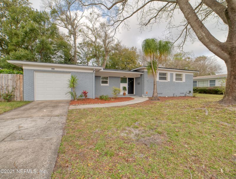 3476 Jacqueline Dr, Jacksonville, FL 32277