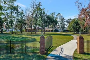 348 Broward Rd, Jacksonville, FL 32218