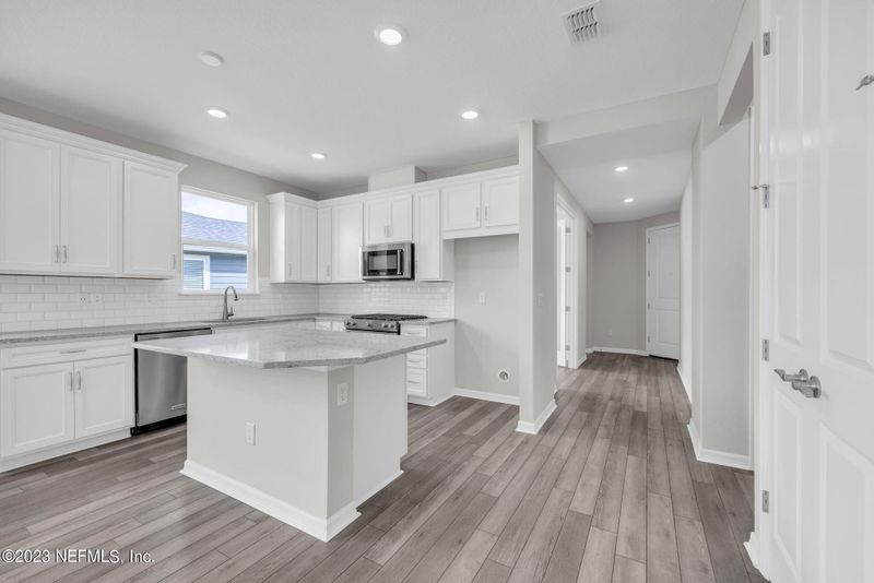 348 Jubilee Cir, Yulee, FL 32097