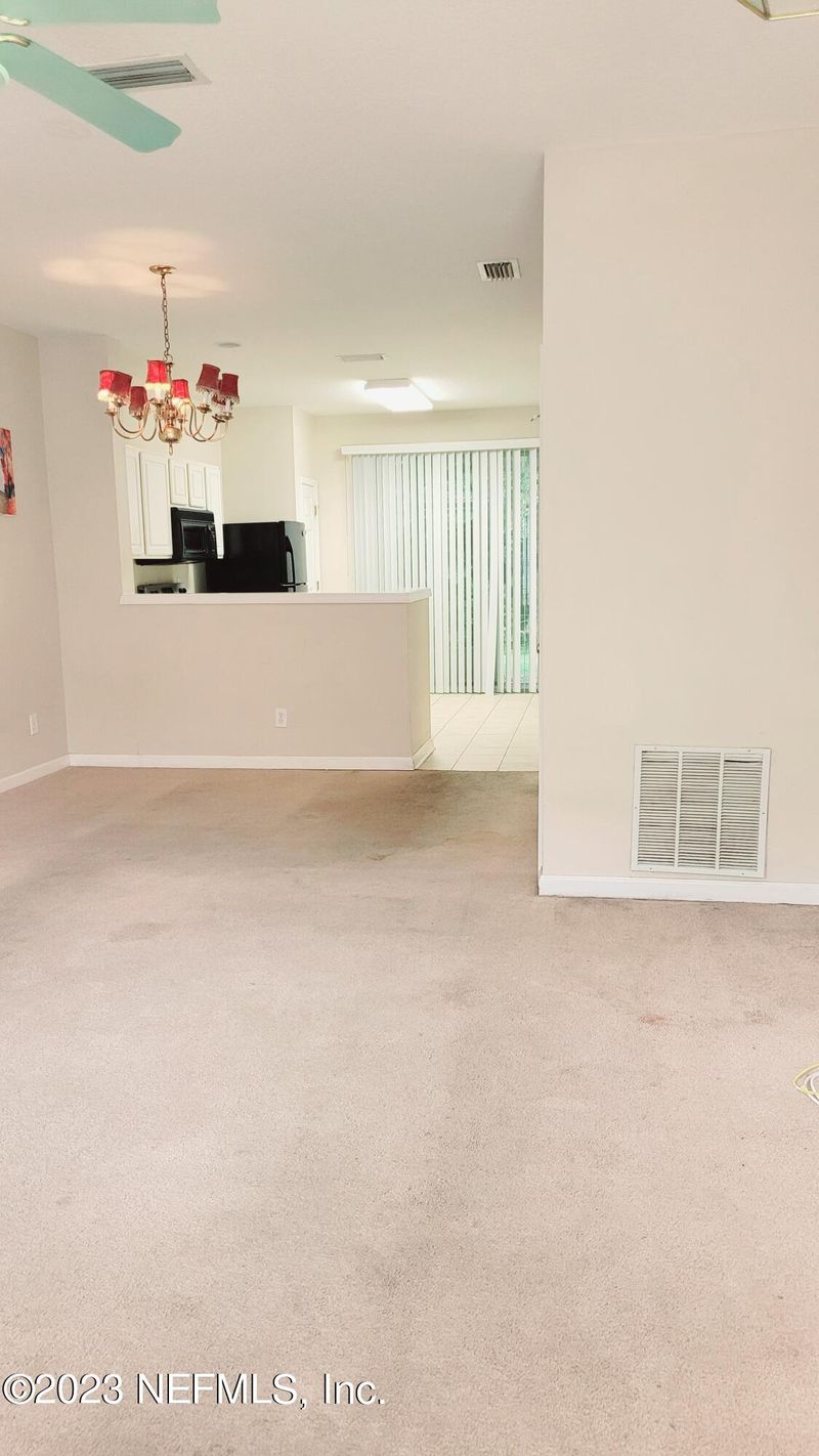 3487 Lone Tree Ln, Jacksonville, FL 32216