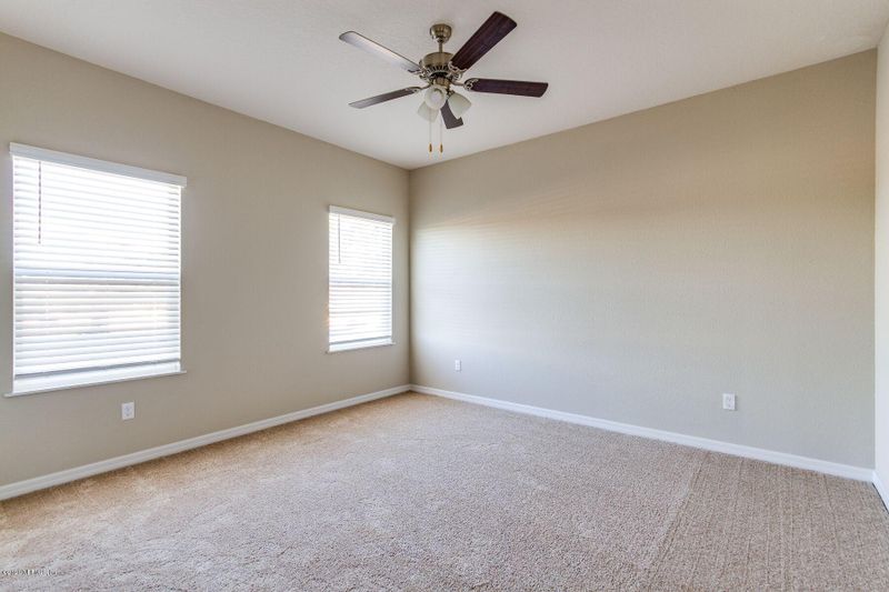 35 Brybar Dr, St Augustine, FL 32095