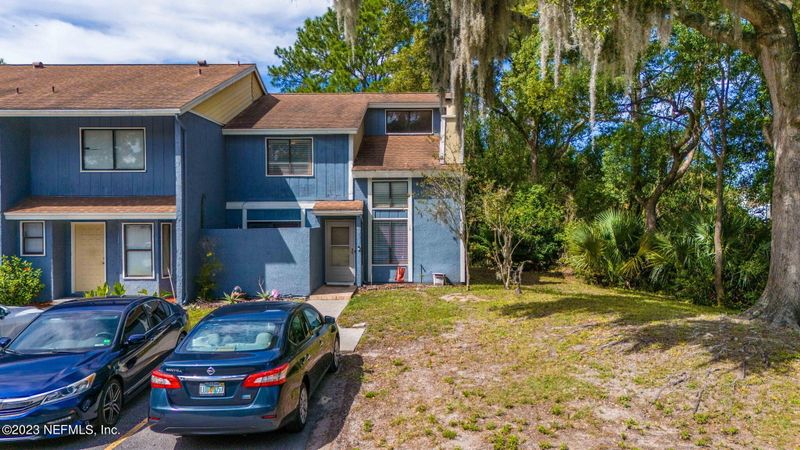 3517 Peeler Rd #6, Jacksonville, FL 32277