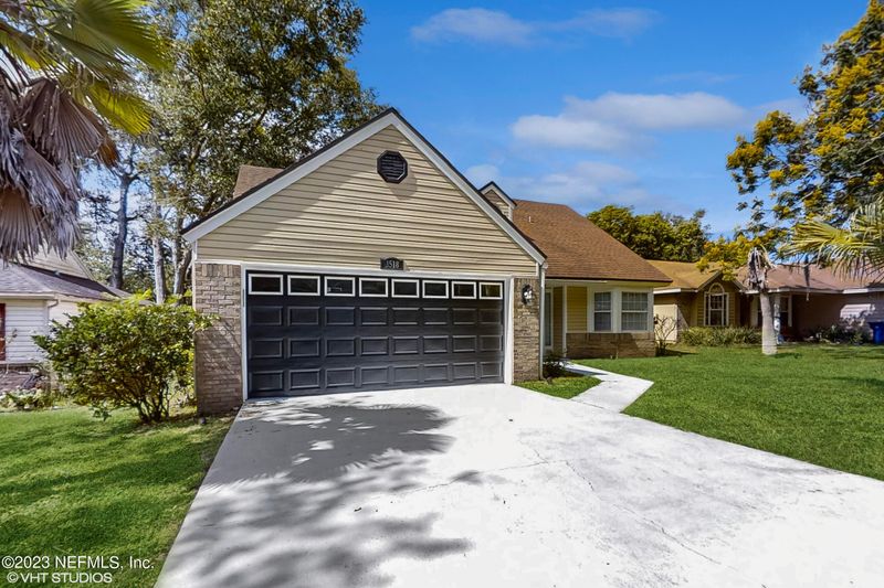 3518 Millcrest Dr, Jacksonville, FL 32277