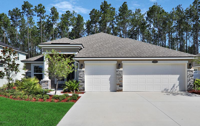 352 Grampian Highlands Dr, St Johns, FL 32259