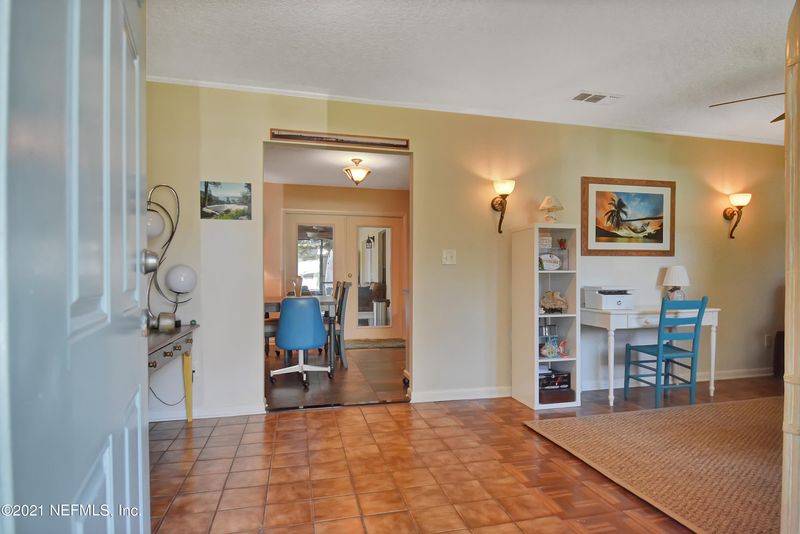 352 Jasmine Rd, St Augustine, FL 32086